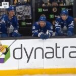 This is a TERRIBLE look...