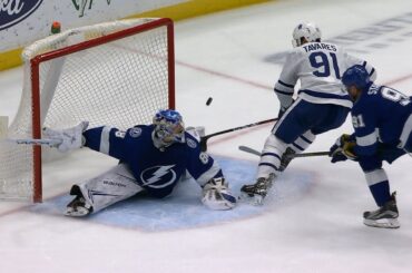 Andrei Vasilevskiy returns from injury for two spectacular saves