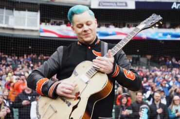 Jack White performs National Anthem