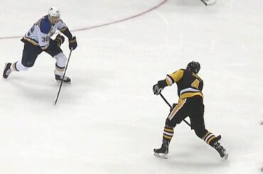 Crosby’s hard work helps set up Schultz’s goal