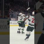 The monkey is so off ✌️ #mnwild