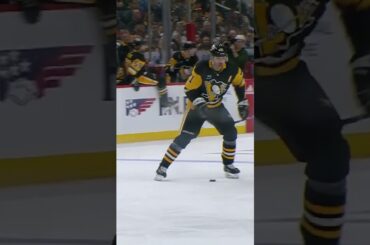 Lionel.. Malkin?! ⚽️😏🐧