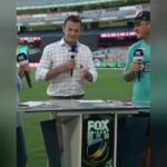 Adam Gilchrist 🤝 Josh Brown