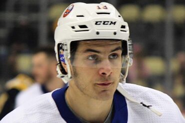 Matthew Barzal highlights from his 2017-18 Calder trophy season