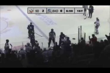 Jujhar Khaira vs Shane O'Brien Nov 11, 2015