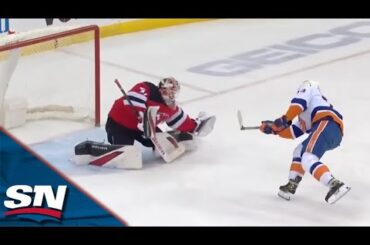 Mathew Barzal Picks Up Breakaway Feed Off Bench, Displays Sweet Hands To Tie Devils