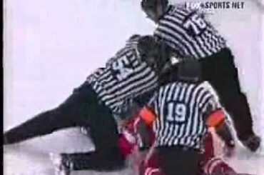 Nov 26 2003 Steve Staios vs Darryl Bootland.