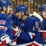 Rangers score 2 goals in 12 seconds against Bruins