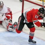 Jonathan Toews makes a beautiful move on shorty