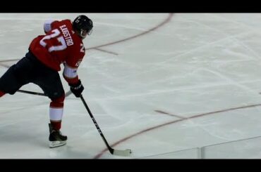 Panthers’ Bjugstad makes Lightning pay after turnover