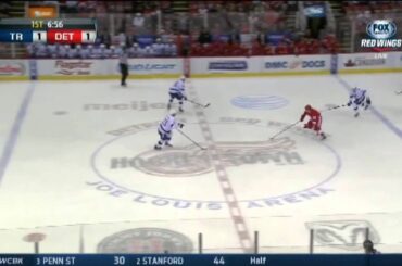 Hockey IQ - Darren Helm's Patented Dump Pass Play To Himself