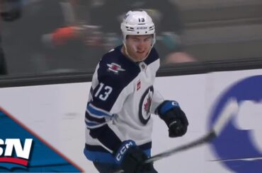 Gabriel Vilardi Gives Jets Late Lead Off Slick One-Handed Deflection