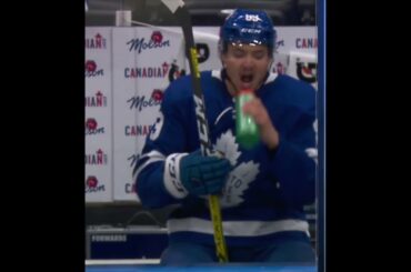 NHL - Nick Robertson