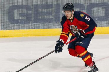 Aaron Ekblad First NHL Goal - Nov 1st 2014