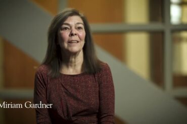 What is Avon Old Farms Hockey about?