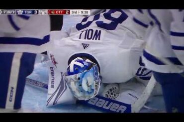 Maple Leafs goalie Joseph Woll hurt vs. Senators
