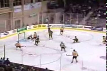 10-05-13 North Bay Battalion @ Erie Otters  Adam Pelech Assist