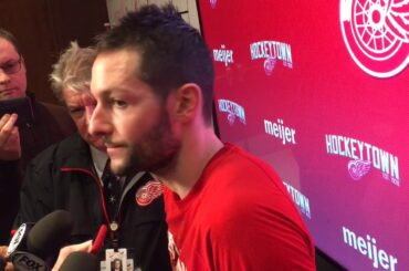 Jonathan Bernier has hot hand for Red Wings