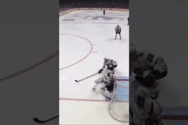 Alex Stalock Incredible Pad Stack Save! #hockey #nhl #blackhawks
