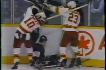 Los Angeles Kings vs Calgary Flames Brawl 1989