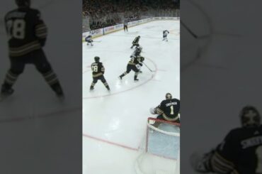 CELLY SZN vs Jets #nhlbruins