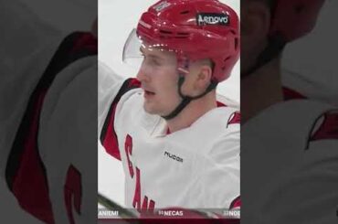 Nečas vymetl horní roh 🎯 Necas finds the top corner