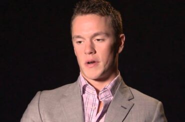 Jonathan Toews - NHLPA In-Studio