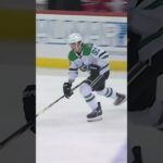 Wyatt Johnston schools Luke Hughes 🚌