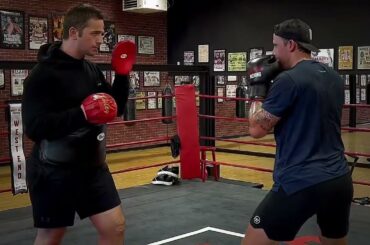 Detroit Red Wings Matt Luff Boxing with Coach Stevie Bailey