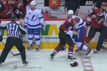 Brayden Point vs Brad Richardson Dec 14, 2017