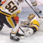 Penguins’ Tristan Jarry exits game with wrist injury