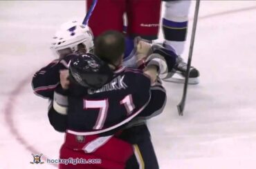 Nathan Oystrick vs Chris Clark Nov 10, 2010