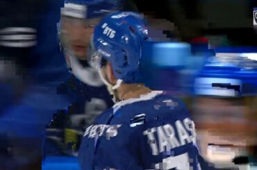 Konovalov gloves Tarasov shot