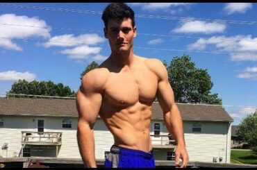 Connor Murphy :Aesthetics Over Everything - Fitness & Bodybuilding Motivation