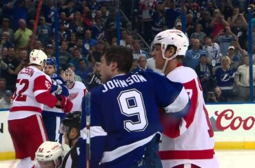 Gotta See It: Killorn drills Larkin leading to lots of pushing & shoving