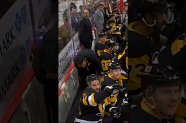 Erik Karlsson Gets A Scare 😂