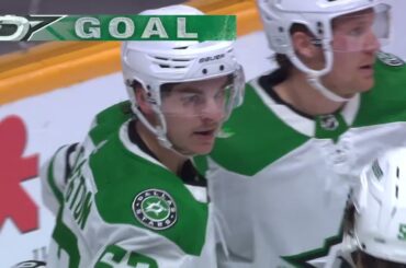 Craig Smith and Wyatt Johnston Score Against Predators