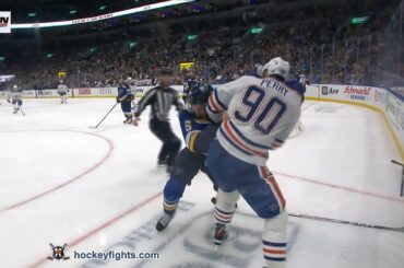 Corey Perry vs Marco Scandella Feb 15, 2024