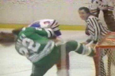 Jeff Brubaker vs Barry Beck Mar 14, 1981