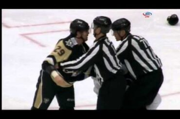 Tom Kostopoulos vs Luke Witkowski