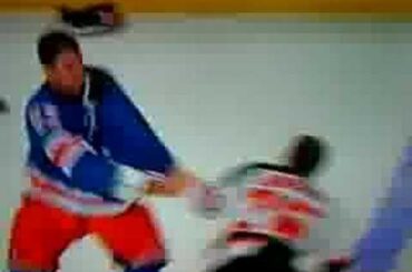 Mike Hoffman 06-07 preseason fight