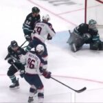 Kirill Marchenko scores vs Sharks from Chinakhov's pass (17 feb 2024)