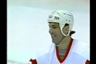 Chris Chelios' First Goal as a Red Wing - 3/26/99