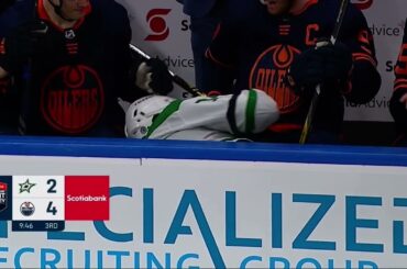 Jamie Benn get checked into the oilers bench | Dallas vs Edmonton