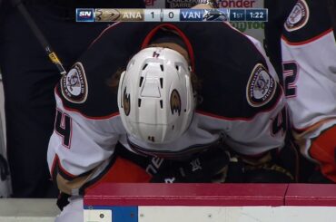 Fowler heads to dressing room after colliding with Chaput