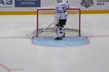 Pavel Francouz warms up during the Dynamo @ Traktor hockey game