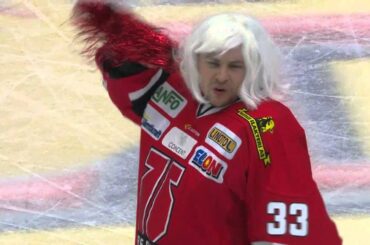 Wikegård sågar Hudaces show: "Löjligt" - TV4 Sport