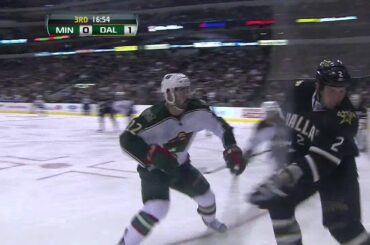 Cal Clutterbuck decks Niklas Grossman HD