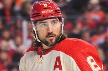 Dallas Stars acquire D Chris Tanev from the Calgary Flames