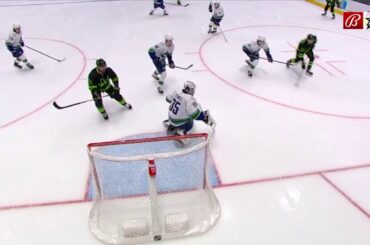 HIGHLIGHTS: Ryan Suter Strikes First Against Vancouver